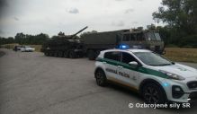 Policajn zabezpeenie podujatia Tankov dni Laugaricio - De s pozemnmi silami OS SR
